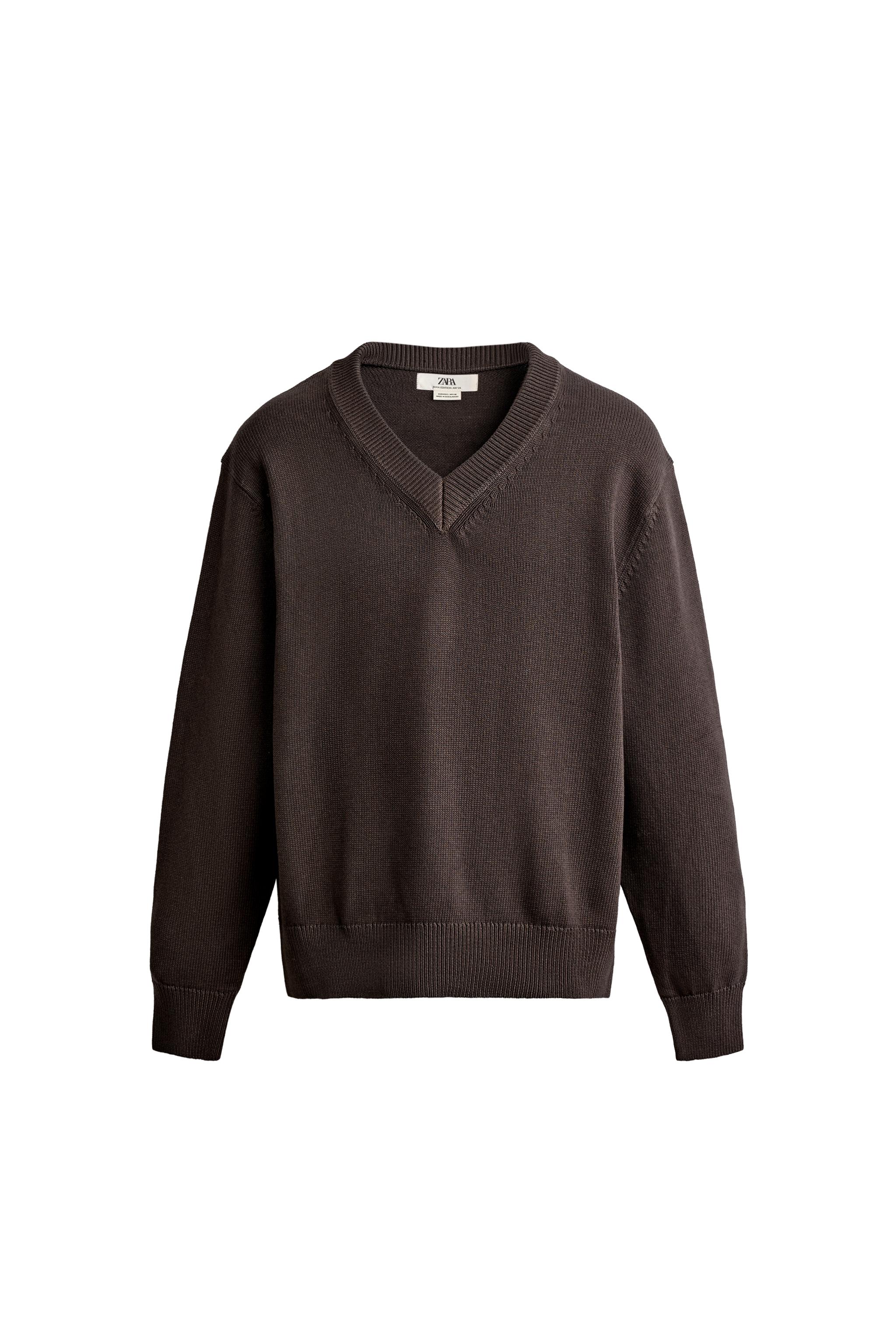 REGULAR FIT V-NECK SWEATER